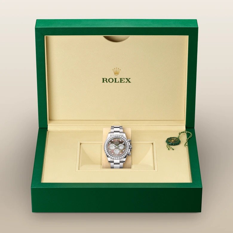 ロレックス コスモグラフ デイトナ オイスター、40 mm、ホワイトゴールド、ダイヤモンド